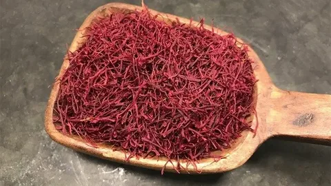 تصویر 4 از زعفران عمده قائنات با کیفیت ثابت و رایحه طبیعی